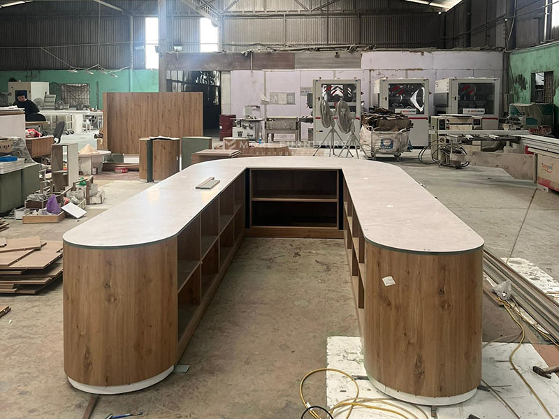 Sản xuất trực tiếp tại xưởng